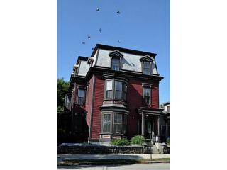 97 Parade St, Providence, RI 02909-1734