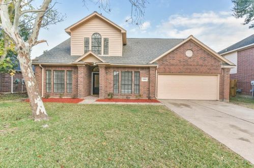 10909 Spruce Dr, Morgans Point, TX 77571-4347