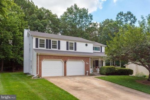 7389 Shady Palm Dr, Springfield, VA 22153-1837