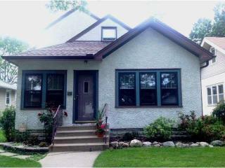 4248 41st Ave, Minneapolis, MN 55406-3424