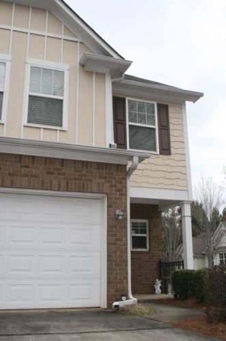 555 Hillside Trl, Holly Springs, GA 30188-5166