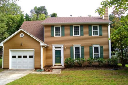 3604 Riverwood Ct, Greensboro, NC 27410-8313