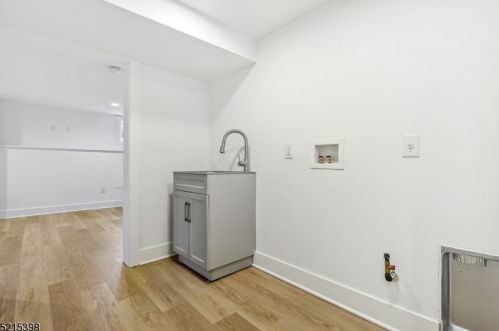 47 Pierson Rd, Maplewood NJ  07040-3408 exterior