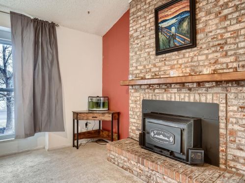 5321 Pagosa Way, Aurora CO 80015-2452 exterior