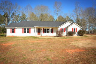 200 Gold Dust Trl, Carrollton, GA 30117-7724