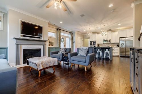 1716 Whitfield Parc Cir, Smyrna GA 30080-2205 exterior