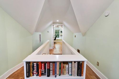 2836 Hosea L Williams Dr, Atlanta GA  30317-3003 exterior