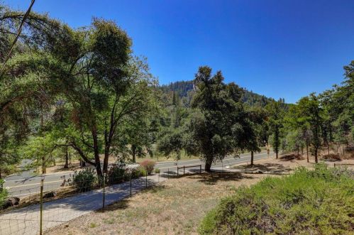 16960 Brewer Rd, Grass Valley, CA 95949-6900