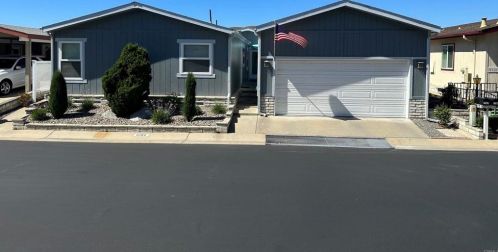 5164 Weymouth Way, Oceanside, CA 92057-1814
