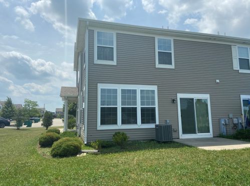 526 Fort Clatsop Ct, Joliet, IL 60431-7801