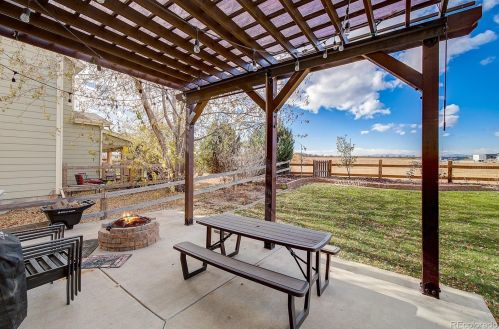 1405 102nd Ave, Greeley CO  80634-9077 exterior