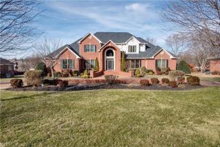 2213 Barnes Dr, Lebanon, TN 37087-4432