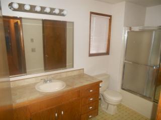 237 74th Pl, Springfield OR  97478-4210 exterior