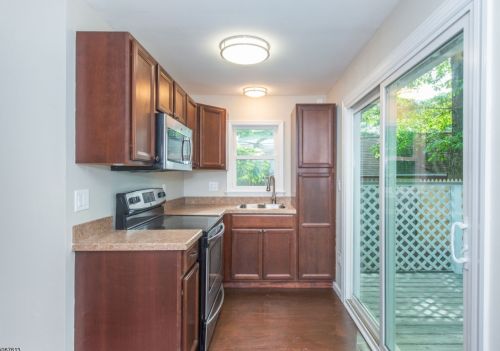 82 Shore Lake Owassa Rd, Fredon, NJ 07860-4802