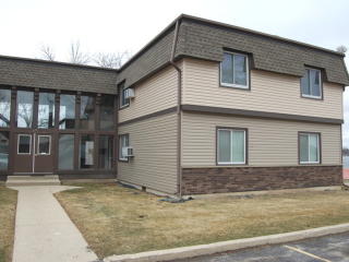 129 Mill St, Lake Barrington, IL