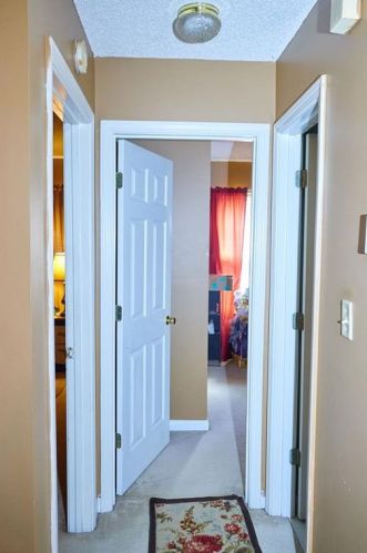 6746 Biscayne Blvd, Rex GA 30273-2245 exterior