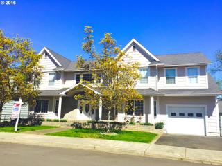 1350 Domenico Dr, Roseburg OR  97471-1891 exterior