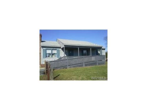 1543 Holly Grove Dr, Bumpass, VA 23024-2336