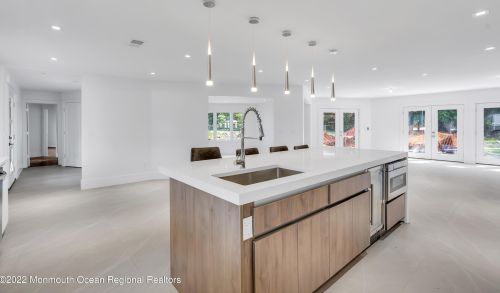 171 Wall St, Tinton Falls NJ  07724-2416 exterior