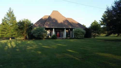 62 Duncan Hatten Rd, Whites Crossing, MS 39577-9712