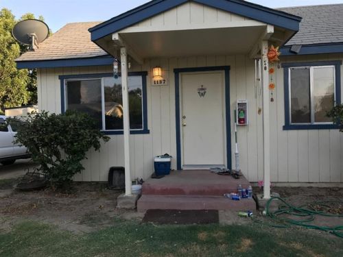 1131 Friesen Ave, Navelencia, CA 93654-2730