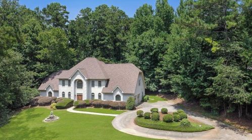 4299 Oakvale Ln, Kennesaw, GA 30152-3167