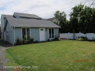 160 7th St, Harrisburg OR  97446-9601 exterior