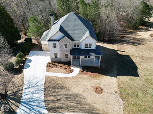 431 Harmony Grove Ln, Jefferson, GA 30549-7926