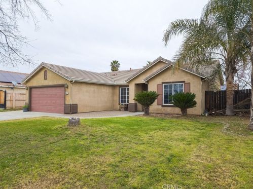 602 Larkspur Ave, Lemoore, CA 93245-1789