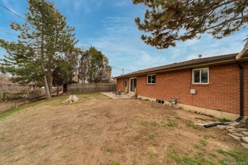 2628 16th Ave, Greeley CO  80631-8204 exterior