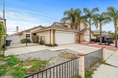 2000 Sago Palm Rd, Colton, CA 92324-8468