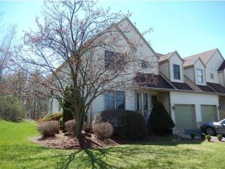 112 Colonial Dr, Colchester VT  05446-3871 exterior