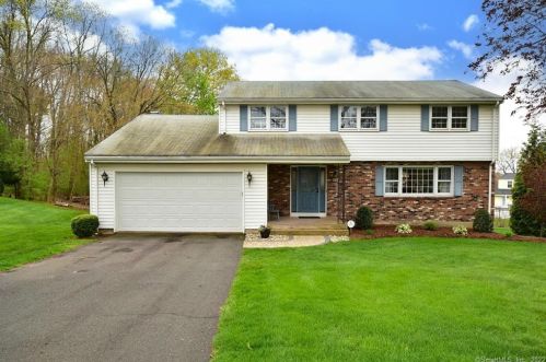 23 Worthington Rd, Glastonbury, CT 06033-1372