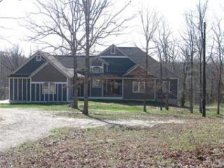 310 Gray Fox Dr, Spring Bluff, MO 63080-4169