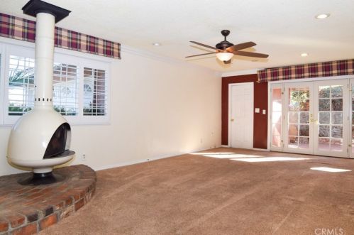 915 Hilda St, Anaheim CA  92806-4844 exterior