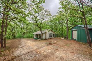 14300 Coyote Dr, Arcadia, OK 73007-9208