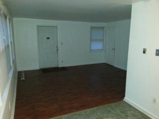 2213 Fleetwing Dr, Levittown PA  19057-4113 exterior