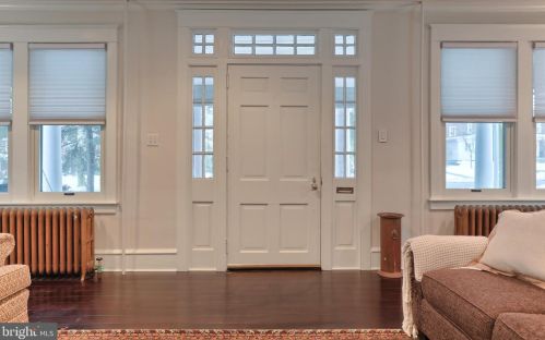 638 State St, Lancaster PA  17603-2641 exterior