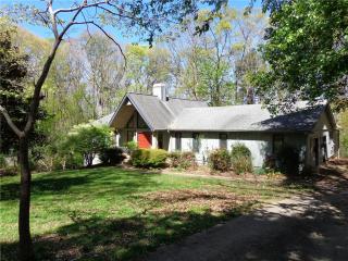 1568 Johnson Rd, Gainesville, GA 30504-2635