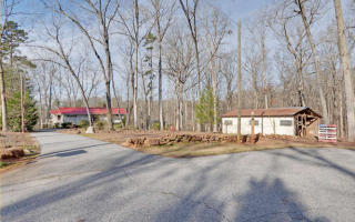 201 Rabbit Run, Hartwell, GA 30643-3021