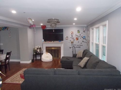 146 Emmett Ave, Derby CT  06418-1232 exterior