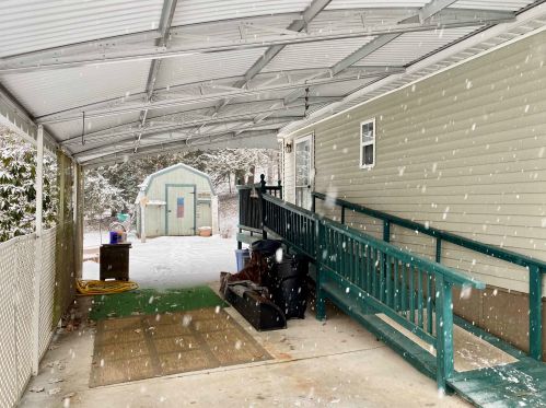 20 Eric Pl, Unity, NH 03743-4225