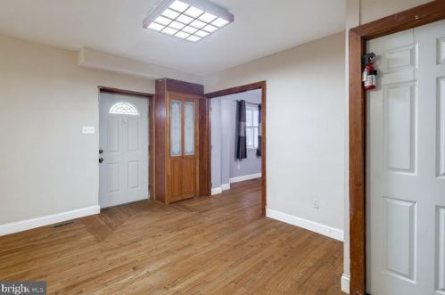 1202 Alder St, Philadelphia PA  19147-5019 exterior