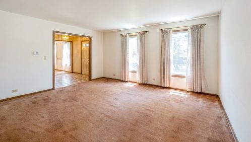 35 Donovan Ct, Crete, IL 60417-1513