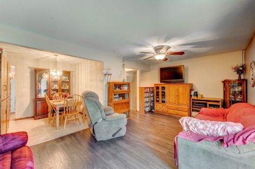 2332 Dorland Pl, Saint Paul MN  55119-6797 exterior