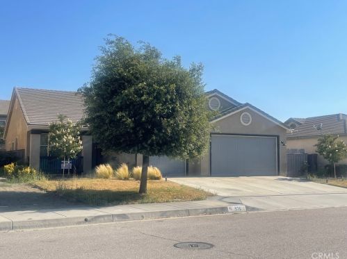 976 Sagecrest Dr, San Jacinto, CA 92583-2304