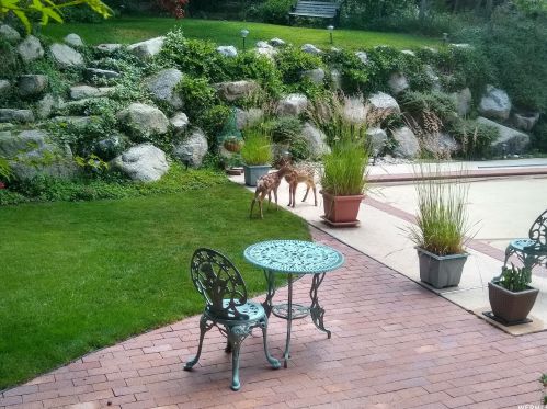 11925 Brookglen Dr, Sandy UT 84092-7149 exterior