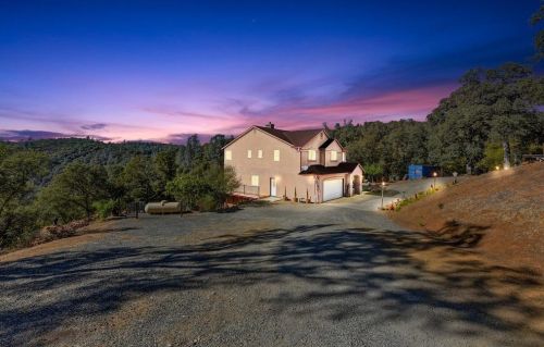 23392 Meyer Ravine Rd, Grass Valley, CA 95949-7814