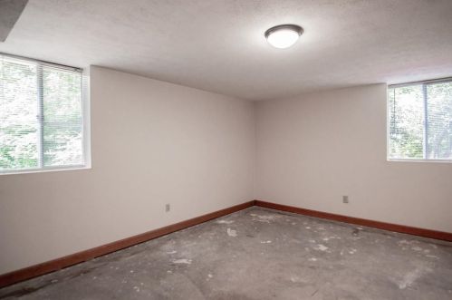 100 Finchley Ct, Atlanta GA  30328-2034 exterior