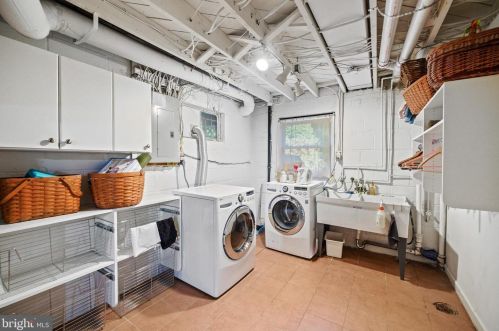 1116 Tanley Rd, Silver Spring MD 20904-2841 exterior